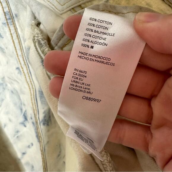 NWT Free People Jones Tie Dye Jean Jacket Medium - Picture 5 of 6